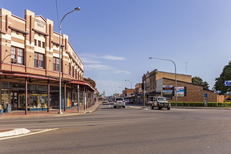Vincent Street viewed from Maitland and Wollombi Road intersection in Cessnock (1)
